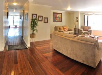 Departamento de 4 habitaciones, Quito · Vendo $169.900 Amplio Dpto 3 Dorm. Sector El Bosque