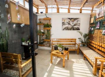 Casa · 168m² · 3 Habitaciones · 2 Estacionamientos · Bella Casa en Urbanizacion Privada Monay Baguanchi - Cuenca