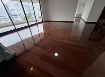 Departamento de 3 habitaciones, Quito · Vendo Departamento con Vista y Balcón Amplio - Sector González Suárez