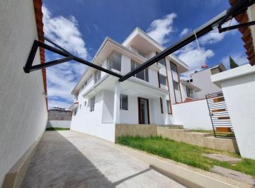Casa de 5 habitaciones, Quito · Casa en Venta, Cashapamba - Colibri - Valle de Los Chillos
