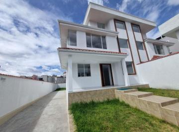 Casa de 5 habitaciones, Quito · Casa en Venta, Cashapamba - Colibri - Valle de Los Chillos
