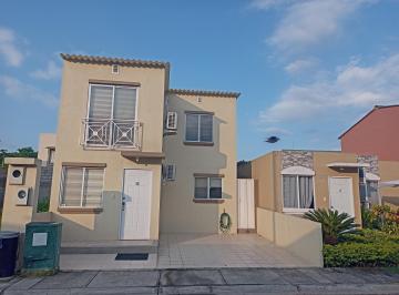Fachada · Alquilo Suite en Villas del Rey Etapa Reina Isabel, Xavl