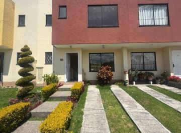 Casa · 105m² · 3 Habitaciones · 1 Estacionamiento · Casa en Venta en La Armenia.