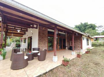 Casa de 3 habitaciones, Pedro Vicente Maldonado · Quinta en Venta Pedro Vicente Maldonado