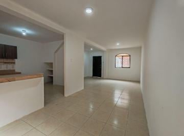 Casa de 3 habitaciones, Guayaquil · Venta Casa en Mucho Lote 1 Av Francisco Orrellana - A. Quinde