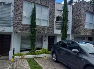 Casa de 3 habitaciones, Quito · Vendo Linda Casa en San Juan de Cumbaya