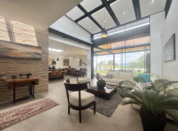 Vista general de área social · Casa un Solo Piso de Renta en Cumbayá