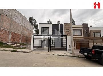 Casa de 3 habitaciones, Cuenca · Vendo Casa en Cuenca – Sector Mall de Racar (Cv3983)