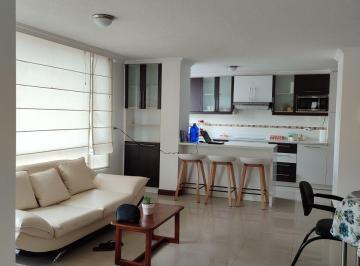 Departamento de 3 habitaciones, Quito · Vendo Moderno y Remodelado Departamento en Quito
