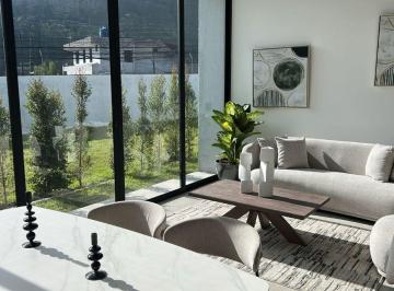 Casa de 3 habitaciones, Quito · Casa de Una Sola Planta con 3 Habitaciones de 182 m² en Venta en Ruta Viva Tumbaco