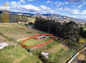 Terreno / Lote · 24900m² · 2 Habitaciones · 20 Estacionamientos · Terreno en Venta en Checa/yaruquí Gran Inversión 24900 m