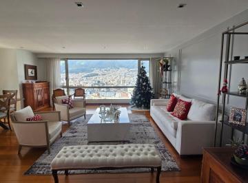 Departamento de 3 habitaciones, Quito · Hermoso Pent House de Venta con Linda Vista a La Ciudad