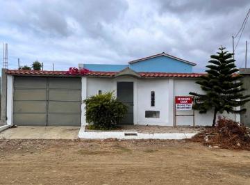 Casa de 3 habitaciones, Santa Elena · Casa en Venta Playas Urb Mar Paraiso