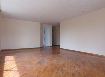 Departamento de 3 habitaciones, Quito · Tu Hogar Ideal en El Sector 23 de Junio: Amplio, Seguro y con Luz Natural.