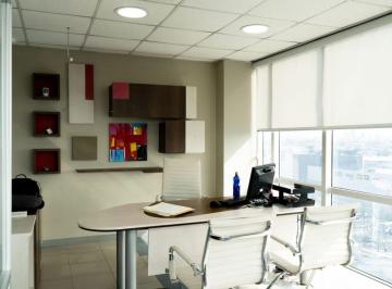 Oficina comercial , Guayaquil · Norte. Edificio Corporativo Exclusivo. en Renta Oficina Amoblada Vista Panoramica 47 m²