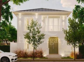 Casa · 255m² · 3 Habitaciones · 2 Estacionamientos · Venta de Casa en Aires Norte Samborondón Am