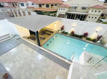 Casa · 507m² · 3 Habitaciones · 6 Estacionamientos · Venta de Casa con 6 Parqueos Vía a Samborondón Km 4.5 Ad