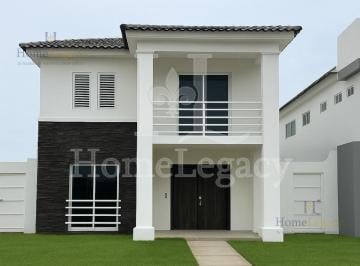 Casa · 151m² · 3 Habitaciones · 2 Estacionamientos · Venta de Casa en Proyecto Ciudad Celeste - Samborondón Ad