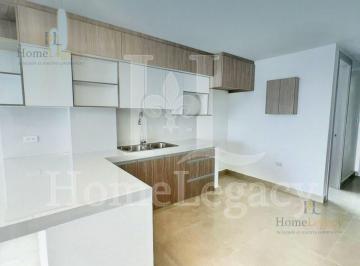 Departamento · 85m² · 2 Habitaciones · 1 Estacionamiento · Venta de Departamento Moderno en Cdla. Kennedy - Guayaquil Ag