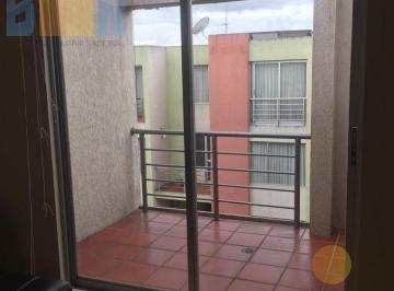 Casa · 131m² · 3 Habitaciones · 1 Estacionamiento · Vendo Casa Remodelada en San Camilo Sector Calderon