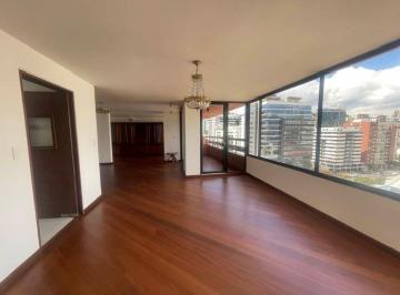 Departamento de 3 habitaciones, Quito · Departamento de 234 m² con 3 Habitaciones en Venta en La Carolina