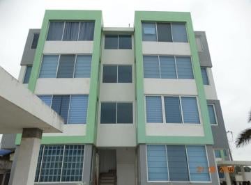 Departamento de 3 habitaciones, Crucita · Departamento Frente Al Mar en Venta en Crucita