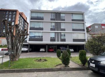 Departamento · 149m² · 3 Habitaciones · 2 Estacionamientos · De Oportunidad Departamento de Lujo en Venta Urbanizacion Privada (181,52 M&sup2;) - Cuenca