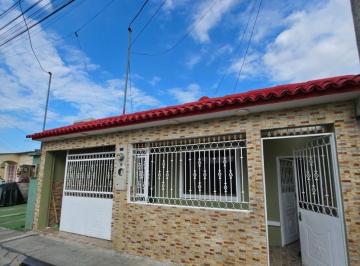 Casa de 4 habitaciones, Guayaquil · Casa en Venta - La Joya Etapa Quarzo - Cantón Daule