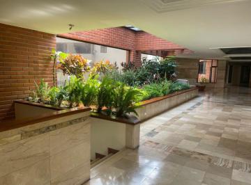 Departamento de 4 habitaciones, Quito · Vendo Lindo Dep en El Bosque 339,70 m² 3 Dorm $250.000