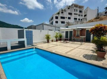 Departamento de 2 habitaciones, Guayaquil · Departamento de Venta en Las Cumbres, Los Ceibos de Oportunidad