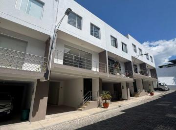 Casa de 3 habitaciones, Quito · Venta Casa 3 Dorm. Sector Tumbaco