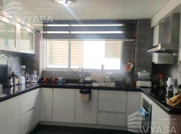 Departamento · 228m² · 3 Habitaciones · Carcelén, Bonito Dúplex de 228 m² en Venta de 3 Dorm.