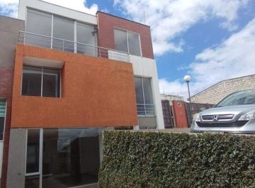 Casa de 3 habitaciones, Quito · Venta Casa con Patio en Buenos Aires/san Isidro