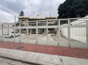 Casa de 3 habitaciones, Guayaquil · Se Vende Departamento Pb en Los Ceibos