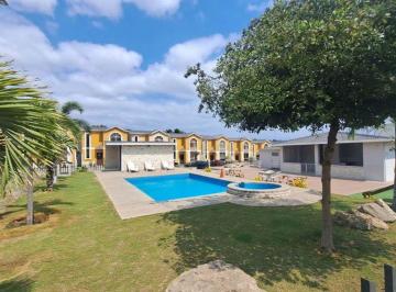 Terreno / Lote , Manta · Terreno de Venta Dentro de Urbanización en Manta