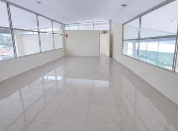 Oficina comercial , Guayaquil · Alquiler Oficina o Suite – Ceibos | Ubicación Estratégica | Área de Parqueo (Wy)