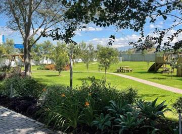 Terreno / Lote · 1067m² · Terreno de 1067 m² en Venta en Tumbaco con Áreas Verdes