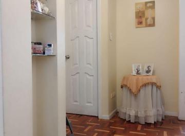 Departamento de 2 habitaciones, Quito · Vendo Departamento 2 Dorm. La Kennedy