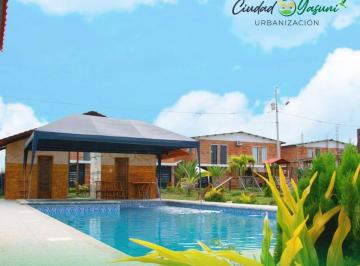 Casa de 3 habitaciones, Machala · Casa en Venta en Urb. Ciudad Yasuní Machala