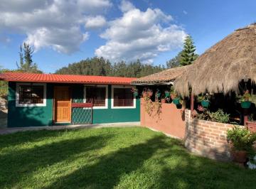 Terreno / Lote , Quito · Casa Vacacional con Terreno de 2552 m² en Venta en Alangasí