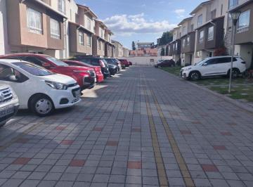 Casa de 4 habitaciones, Quito · En Venta Casa - Pomasqui - Conjunto Villa Navarra