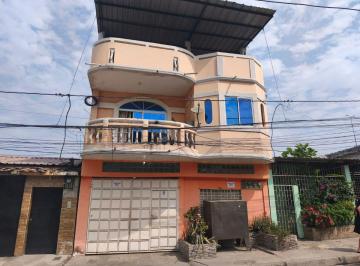Casa de 9 habitaciones, Guayaquil · Venta de Casa Rentera, prosperina, Los Prados