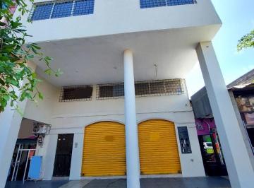 Edificio-Hotel-Fabrica de 10 habitaciones, Machala · Vendo Edificio Comercial Rentero en Centro de Machala, 250 m² de Terreno y 450 m² de Construccion