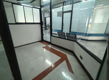 Local comercial · 40m² · 3 Habitaciones · 1 Estacionamiento · Jipijapa, Local Comercial en Renta, 40 m²