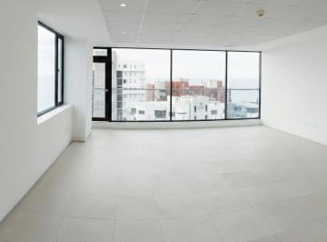 Oficina comercial · 47m² · Oficina en Centro de Manta