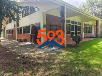Hacienda-Quinta de 21 habitaciones, Pujilí · Hotel de Venta en Latacunga