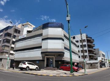 Edificio-Hotel-Fabrica , Quito · Arriendo Edificio de 3 Pisos Sector La Carolina
