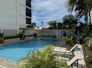 Departamento de 3 habitaciones, Salinas · Residencia Frente Al Mar con Vistas Abiertas Al Pacífico – San Lorenzo (Salinas)