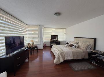 Casa de 4 habitaciones, Quito · Casa en Venta Urbanización El Condado 4 Dorm. Totalmente Remodelada