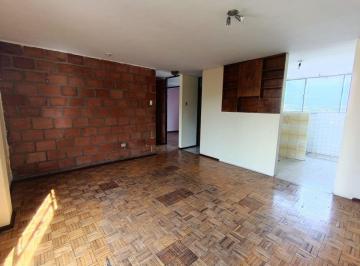 Departamento de 3 habitaciones, Quito · Venta Departamento Conjunto Las Cuadras Etapa I